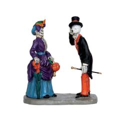 Lemax evening promenade Spooky Town 2016